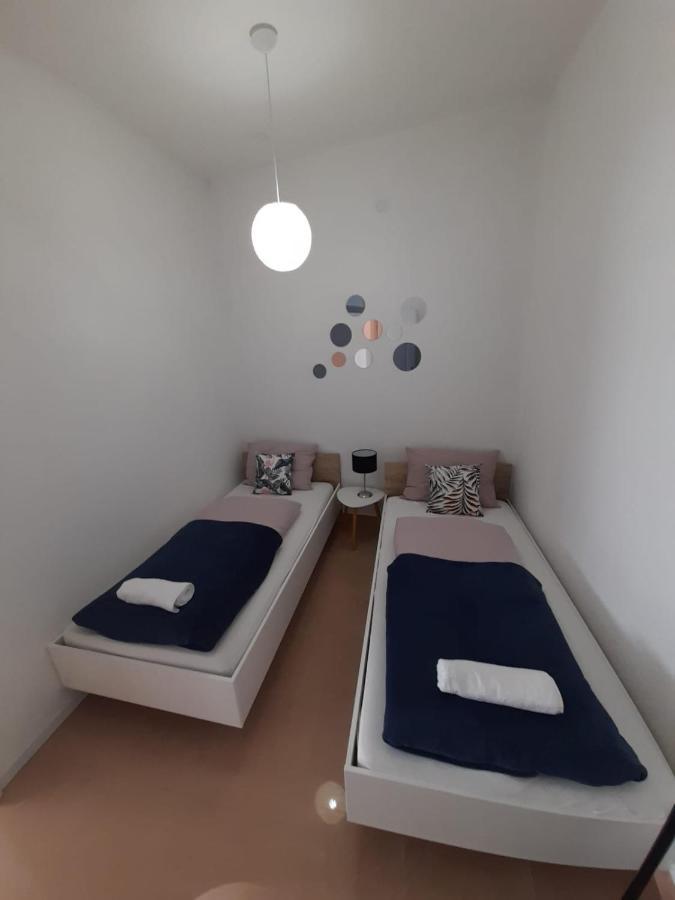King'S Cave Apartment ไยเซ ภายนอก รูปภาพ